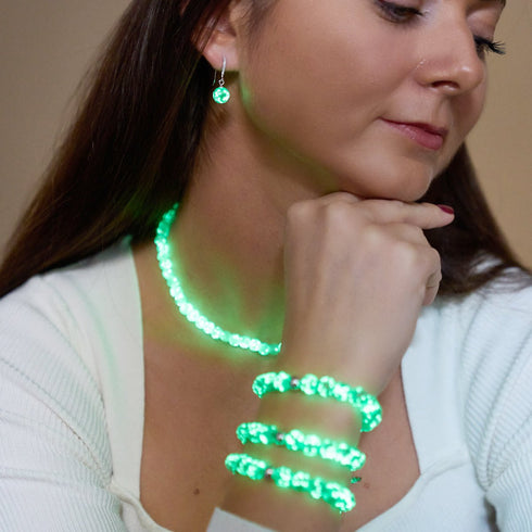 Kiwi | 925 Sterling Silber | Glühwürmchen-Glas-Huggie-Ohrringe